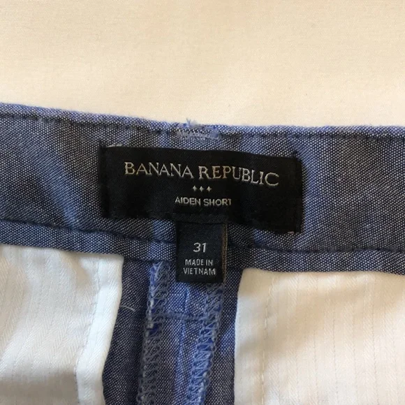 Men’s Banana Republic chambray linen shorts - Picture 5 of 5